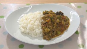 夏野菜のキーマカレー